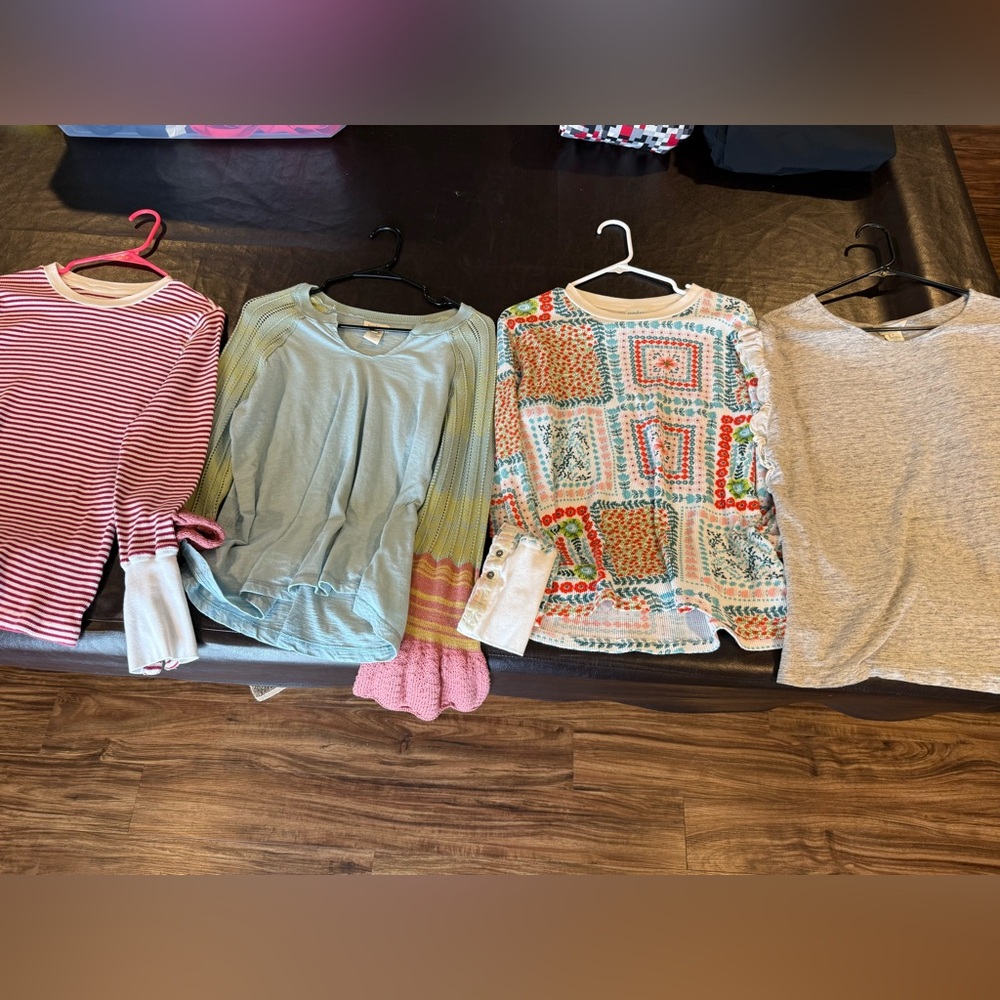 Sundance four shirt bundle Women's large